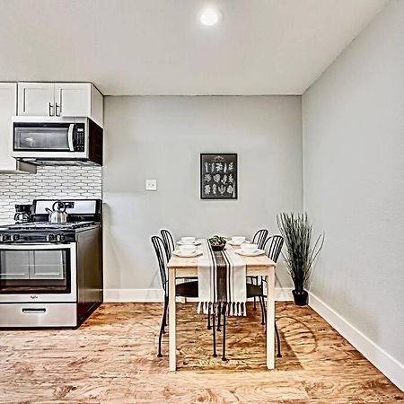 New - Near Deep Ellum + Downtown Dallas Flat Eksteriør billede