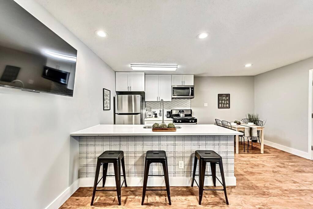 New - Near Deep Ellum + Downtown Dallas Flat Eksteriør billede