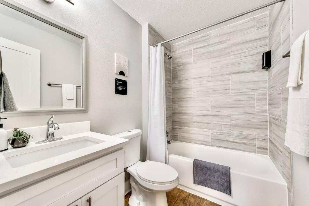 New - Near Deep Ellum + Downtown Dallas Flat Eksteriør billede